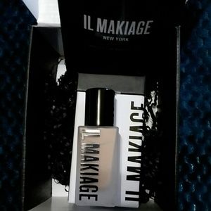 Woke Up Like This Flawless Foundation